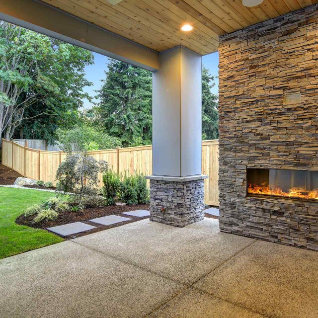 https://flooringremodelingcentertx.com/wp-content/uploads/2018/09/gallery_projects_06-640x640.jpg