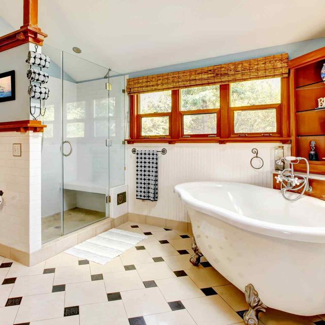 https://flooringremodelingcentertx.com/wp-content/uploads/2018/09/gallery_projects_09-640x640.jpg